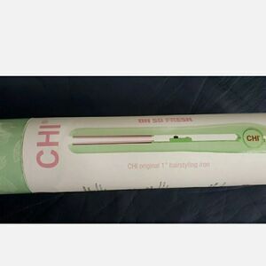 CHI Hair Straightener